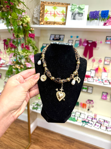Scarlet, Necklace Cheetah
