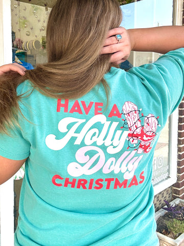 Holly Dolly Christmas, Tee