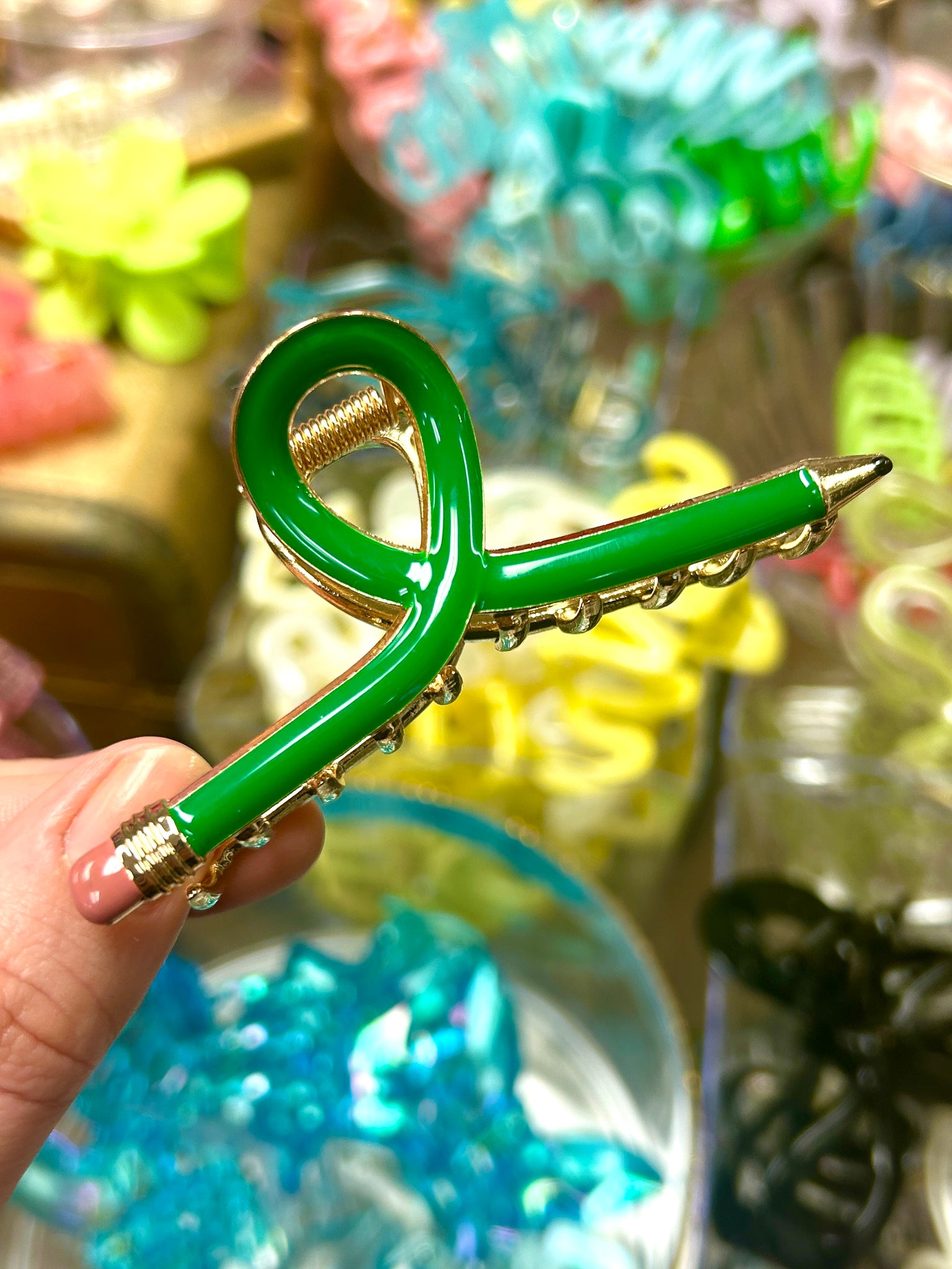 Teachers Fav Hair Clip, Green